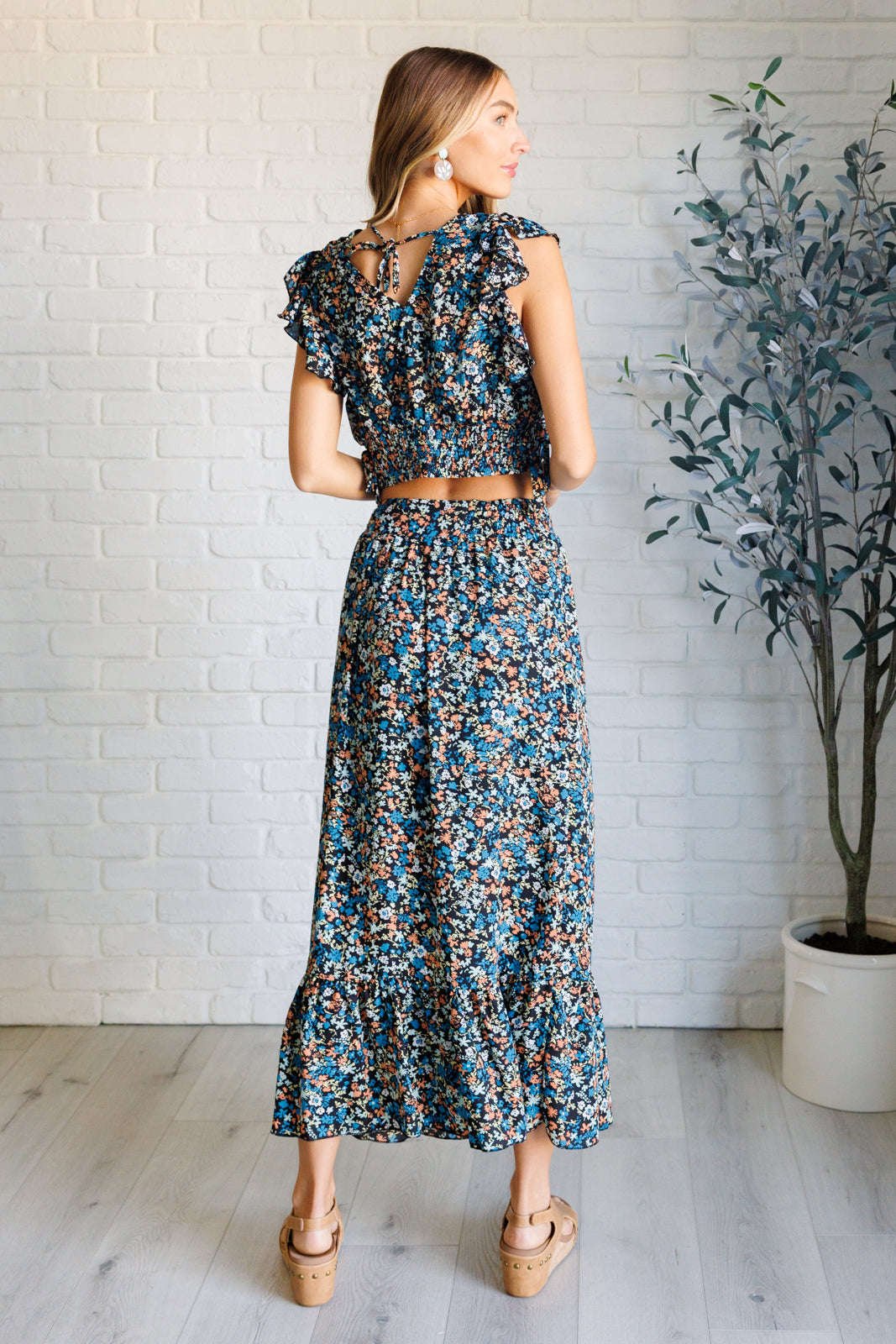 Flutter of Florals V-Neck Crop and Skirt Set (Online Exclusive)