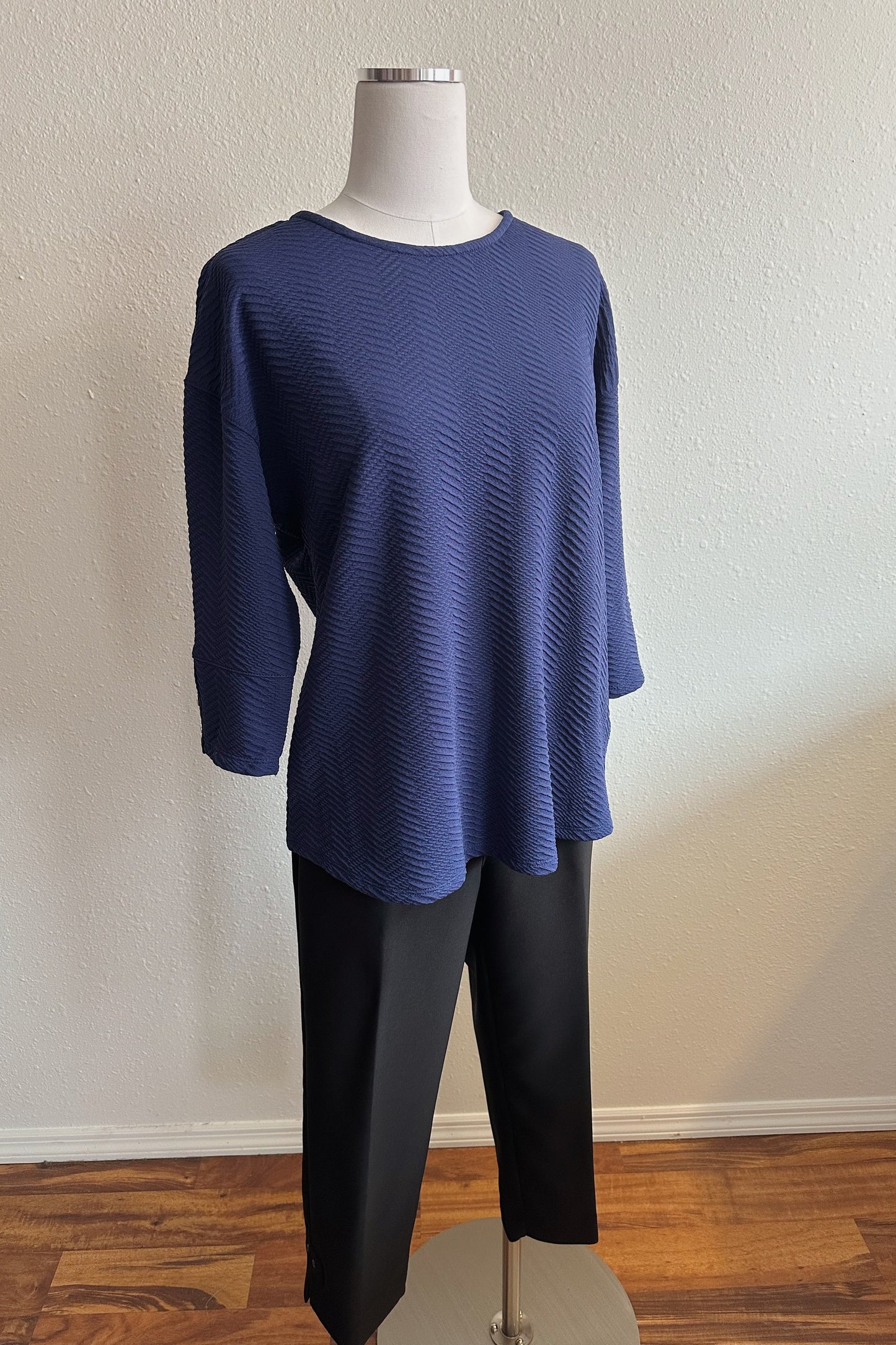 Textured Flowy Blouse