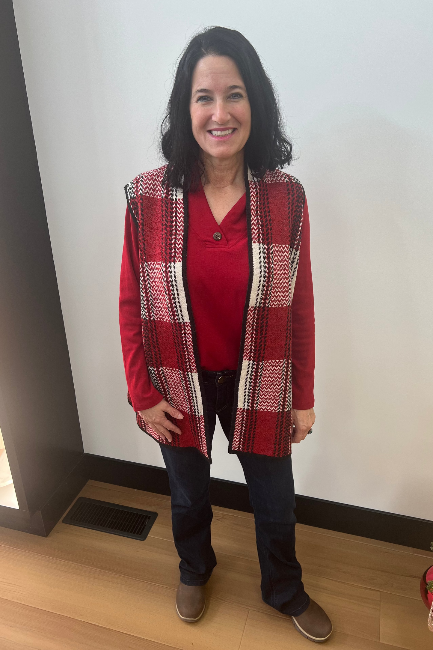 Cheerful Season Vest - Multiple Colors