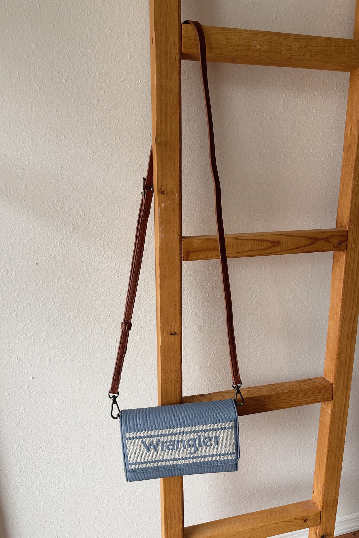 Wrangler Logo Waxed Canvas Wallet/Crossbody (Multiple Colors)