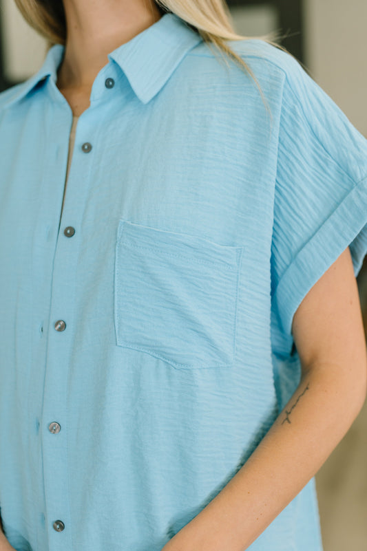 Keep Up Collared Button Down in Sky Blue (Online Exclusive)