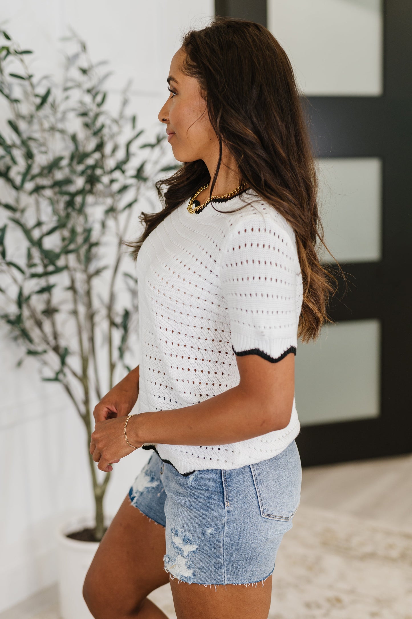 Pinkies Up Knit Top in White (Online Exclusive)