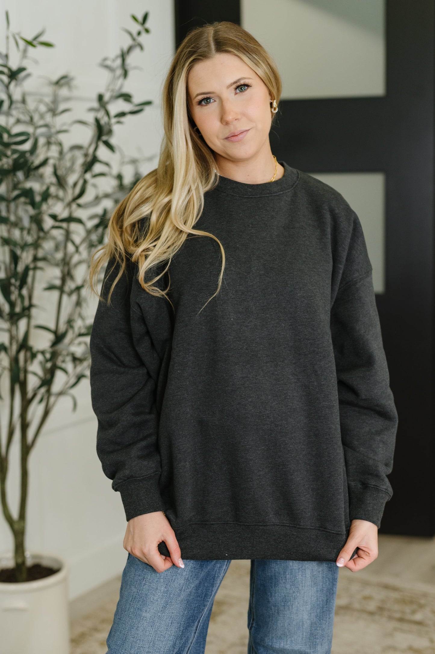 Sunday Snug Relaxed Pullover in Charcoal (Online Exclusive)