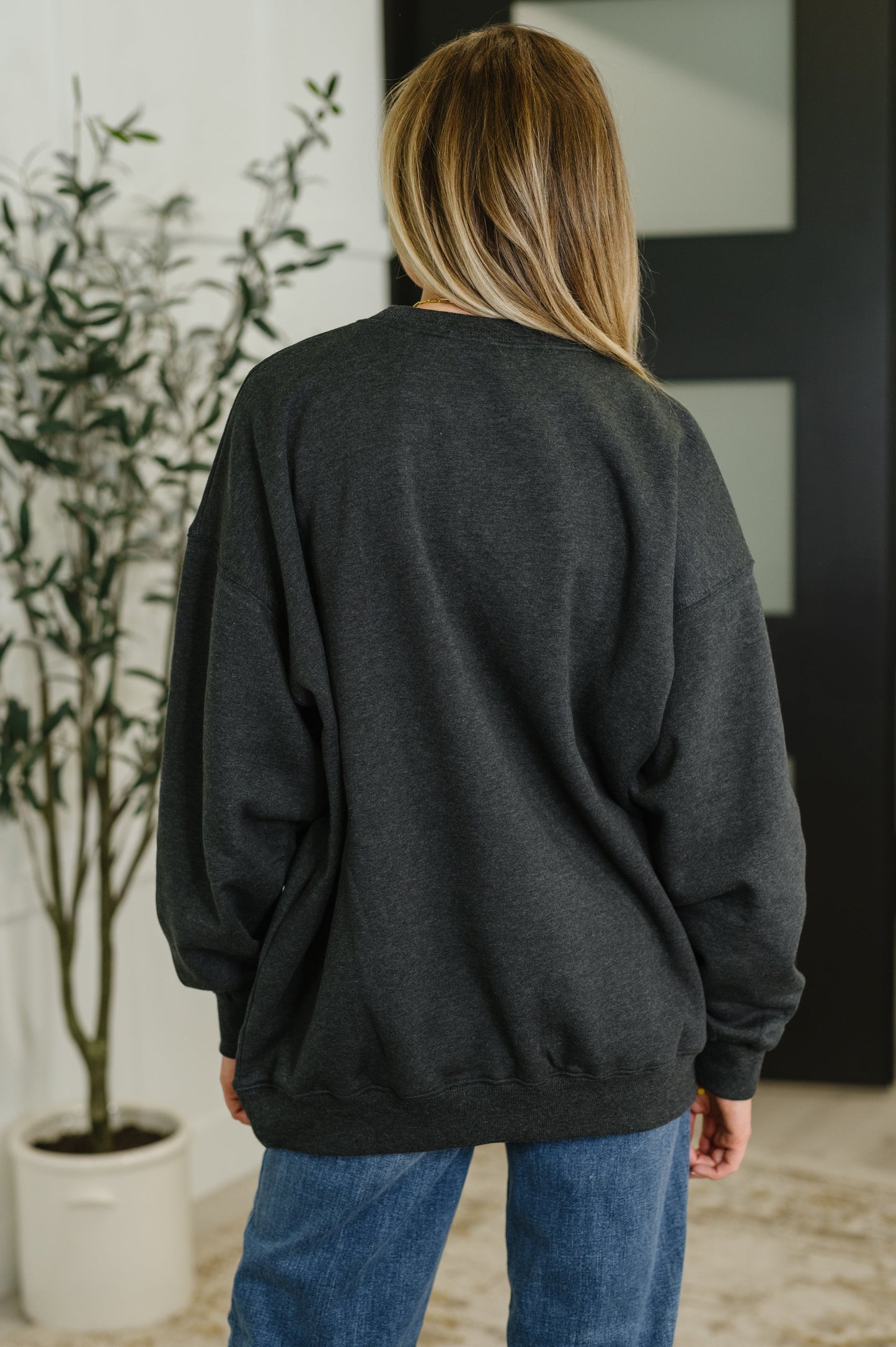 Sunday Snug Relaxed Pullover in Charcoal (Online Exclusive)