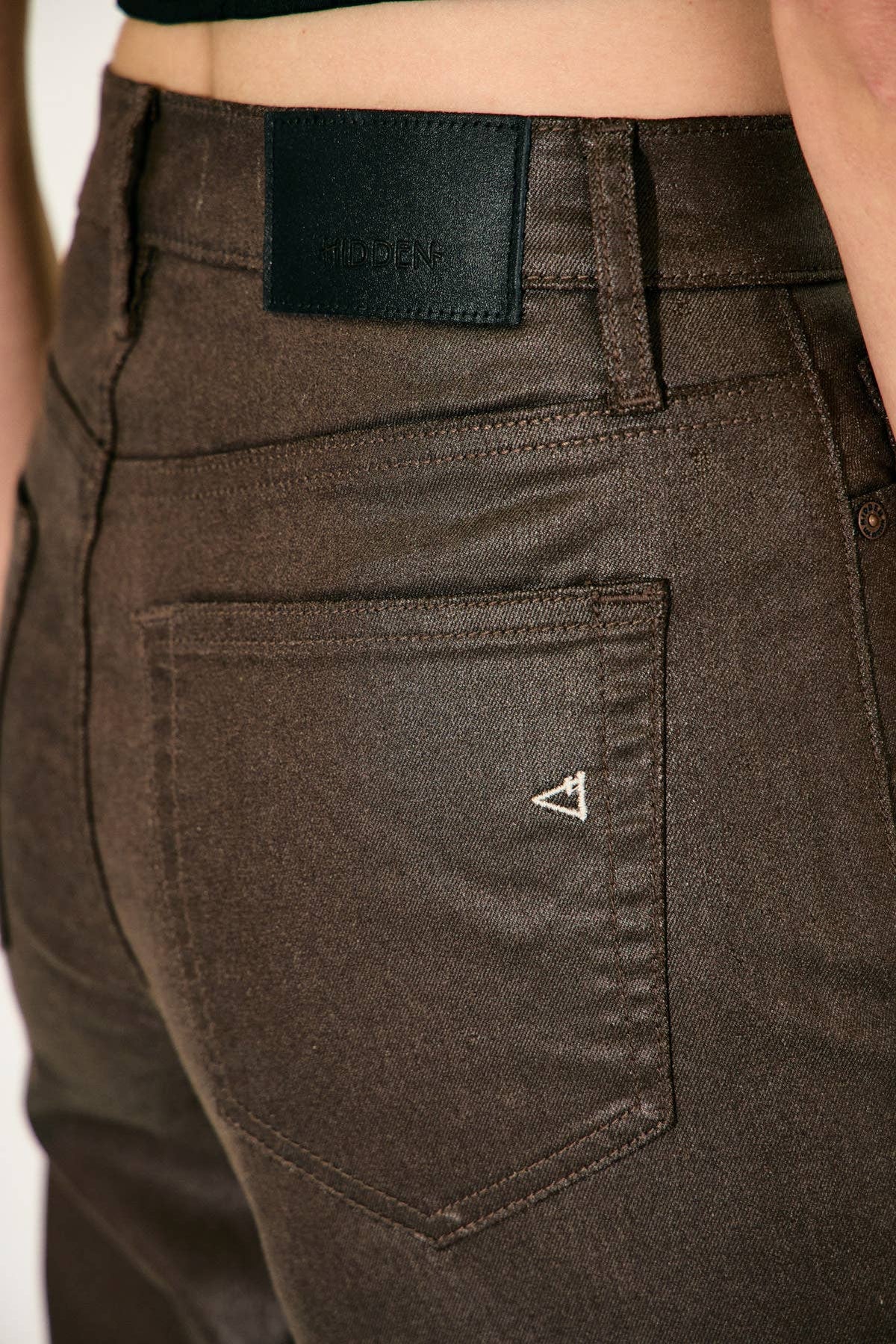 Brown Coated Logan Dad Jean