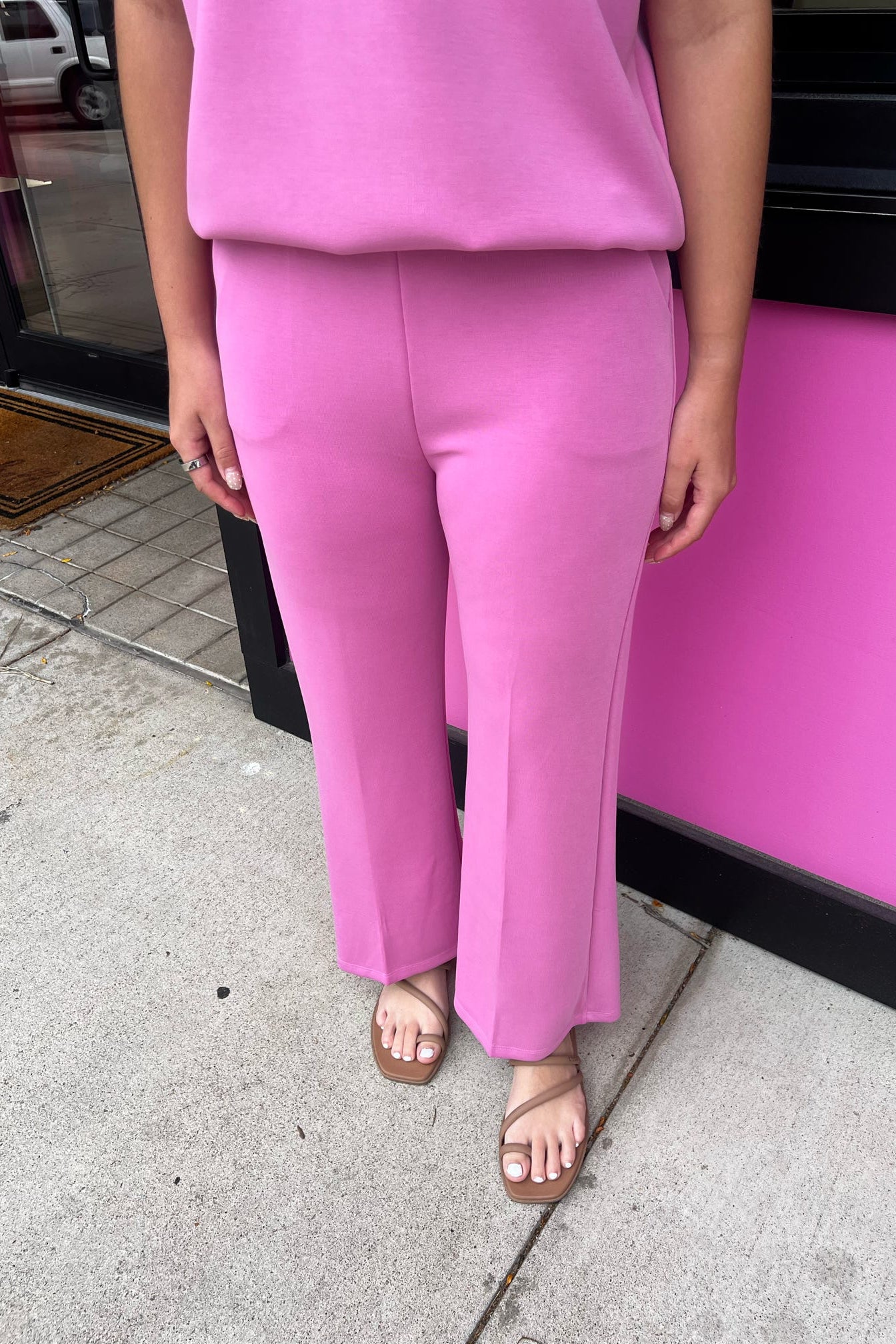 Sofie Soft Cropped Pant - Pink