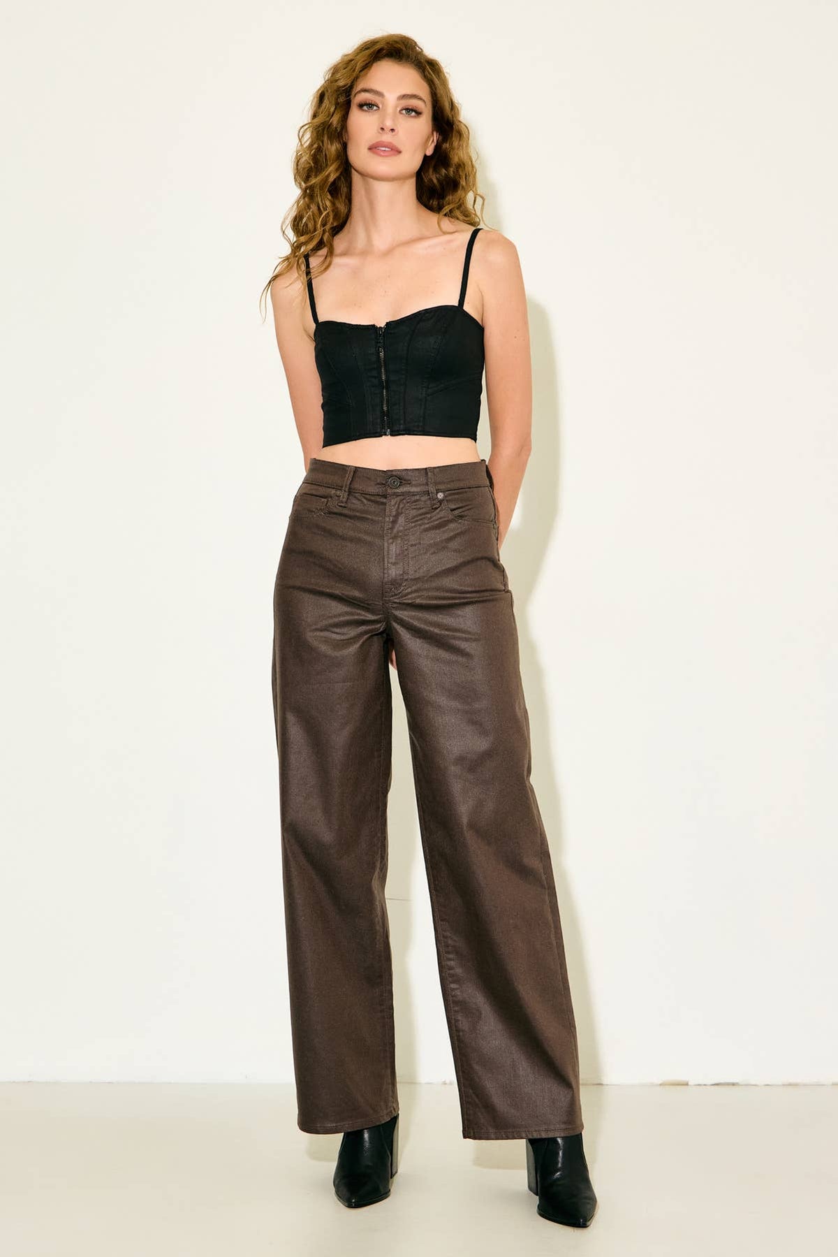 Brown Coated Logan Dad Jean
