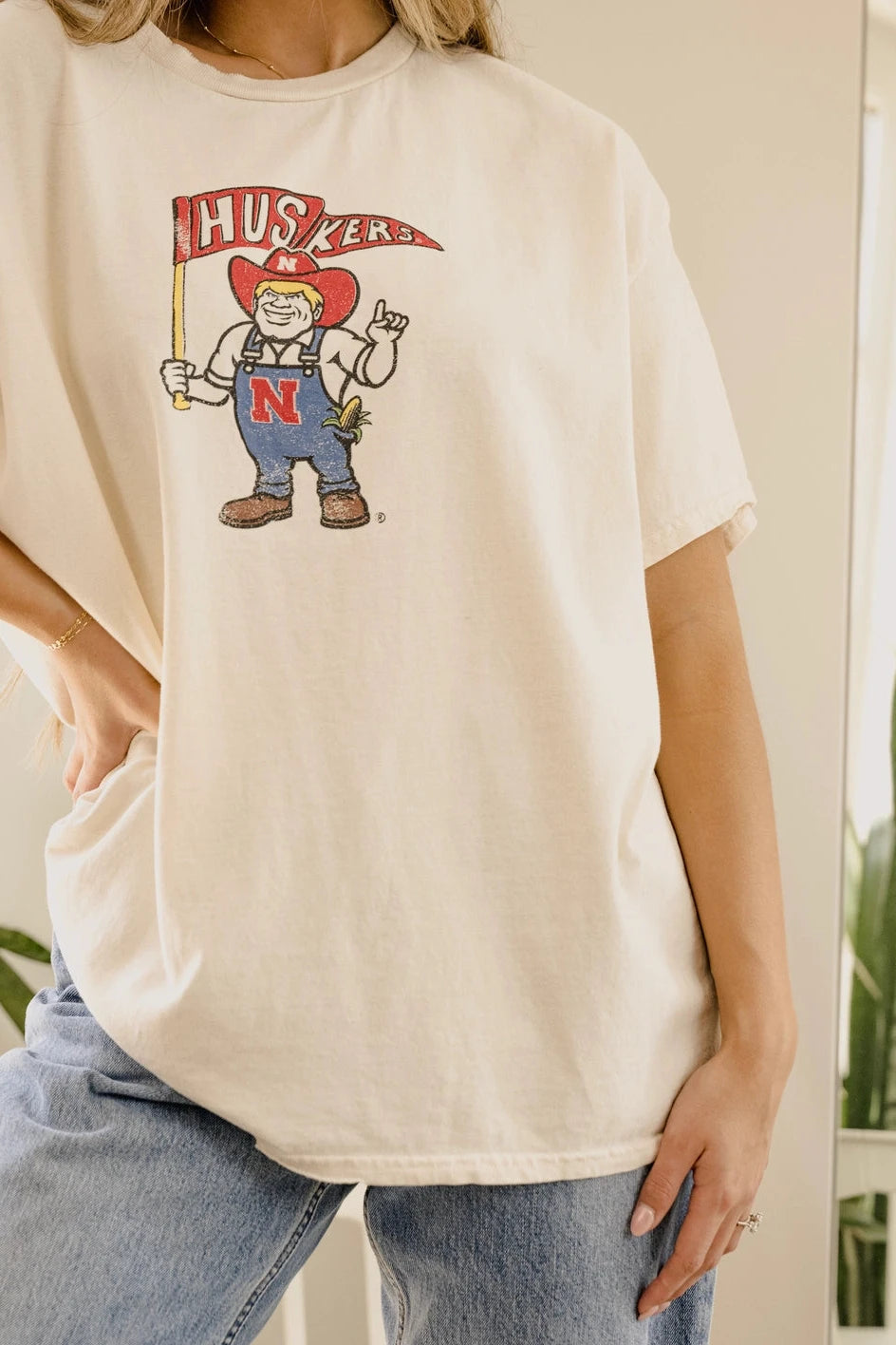 Nebraska Husker Flag & Mascot Tee