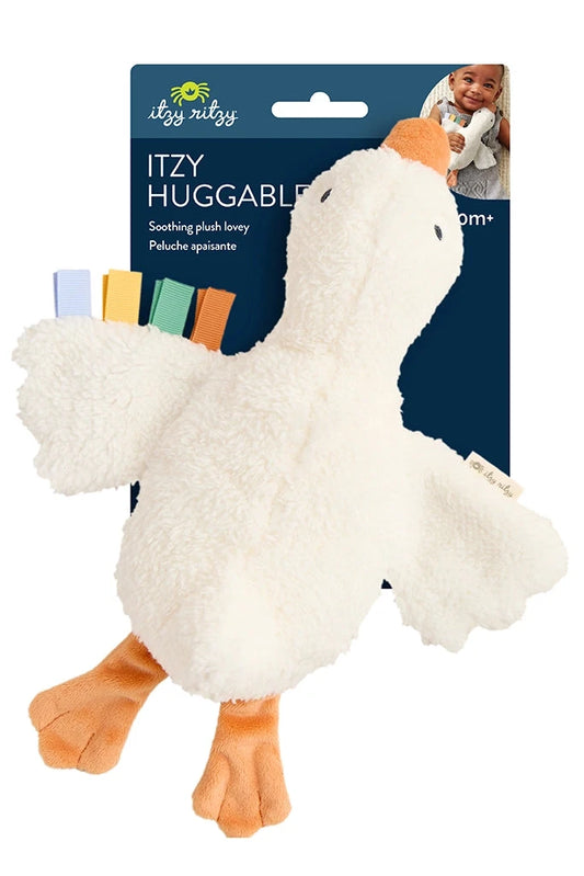 Itzy Huggable