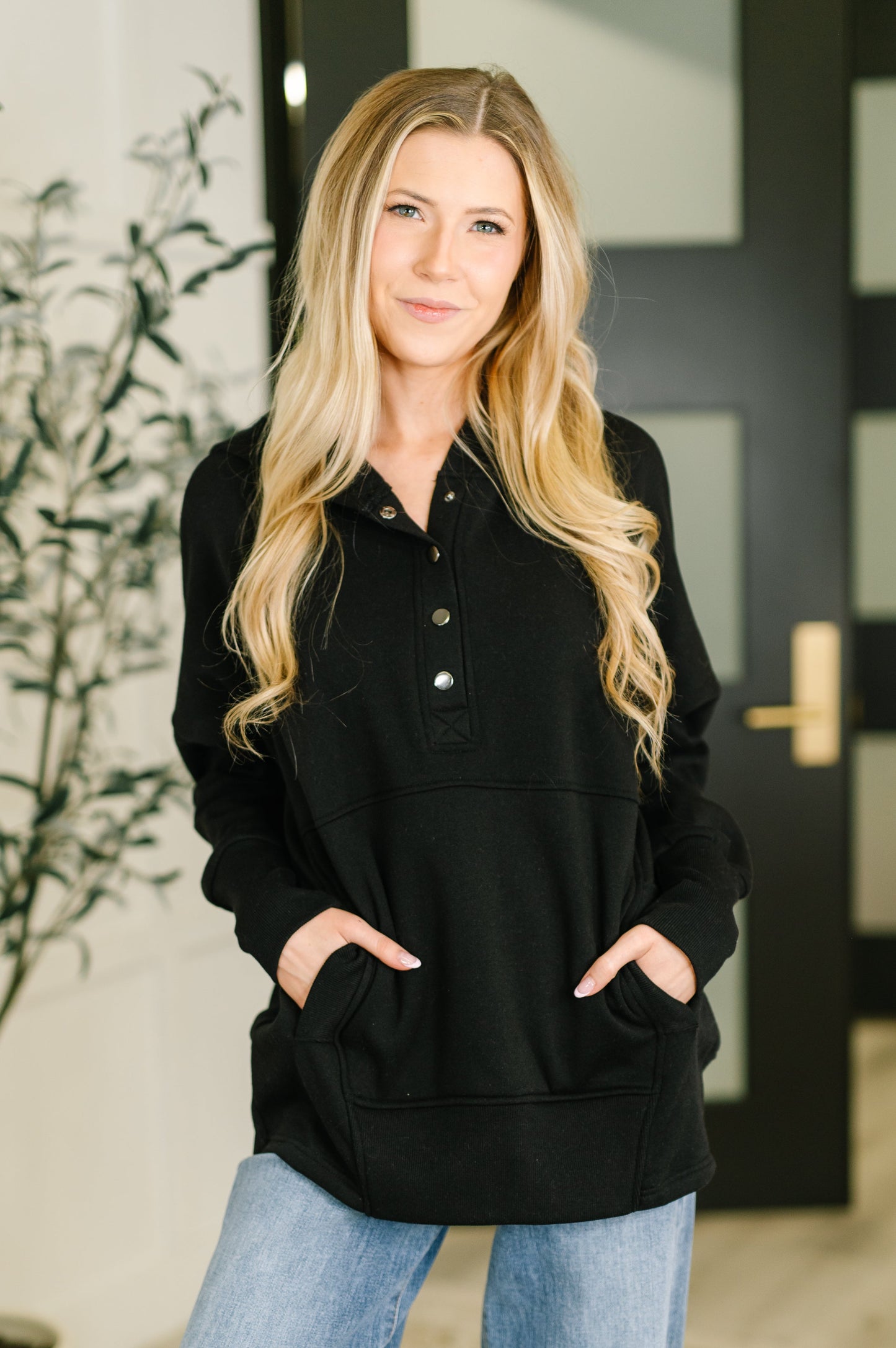 A Million Different Reasons Hooded Pullover in Black (Online Exclusive)