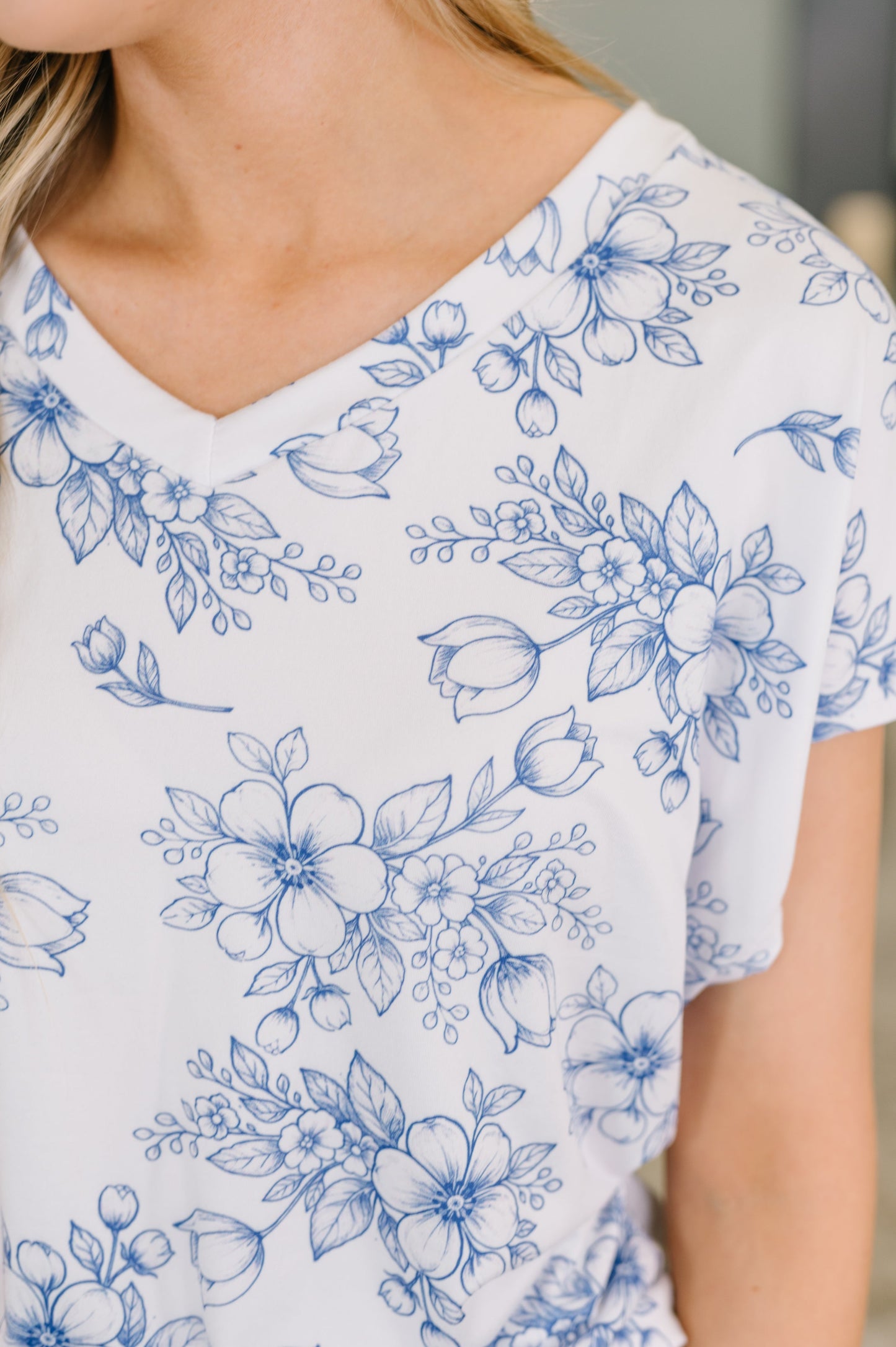 Down Right Delicate V-Neck Floral Top (Online Exclusive)
