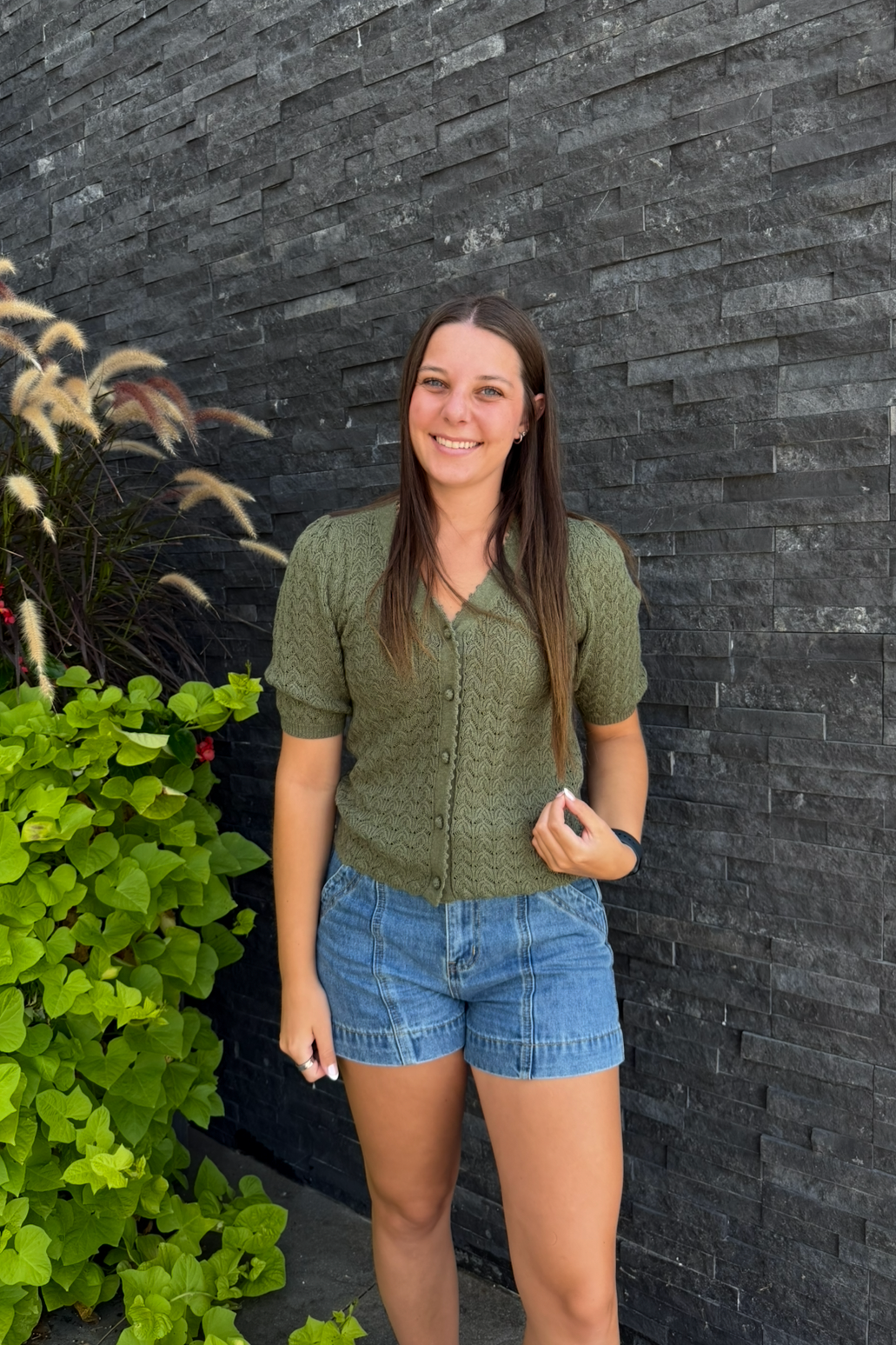 Olive Short Sleeve Scalloped Cardigan