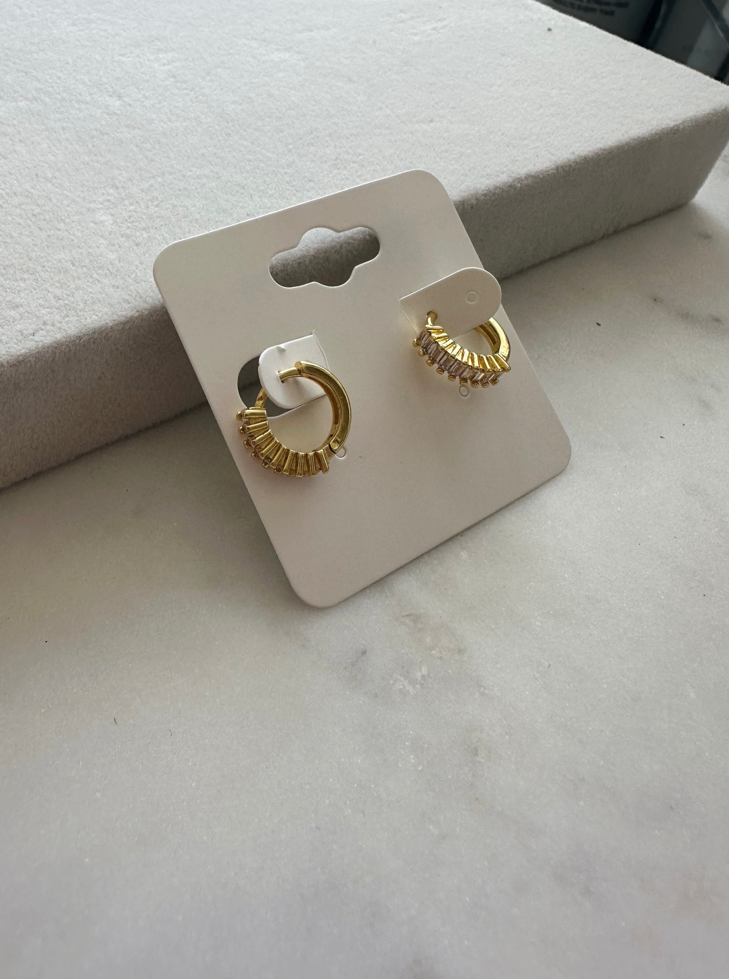 Medium Esther Hoops