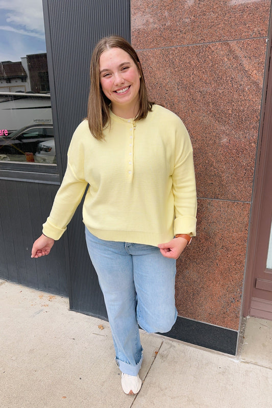 Henley Button Up Sweater - Lemon