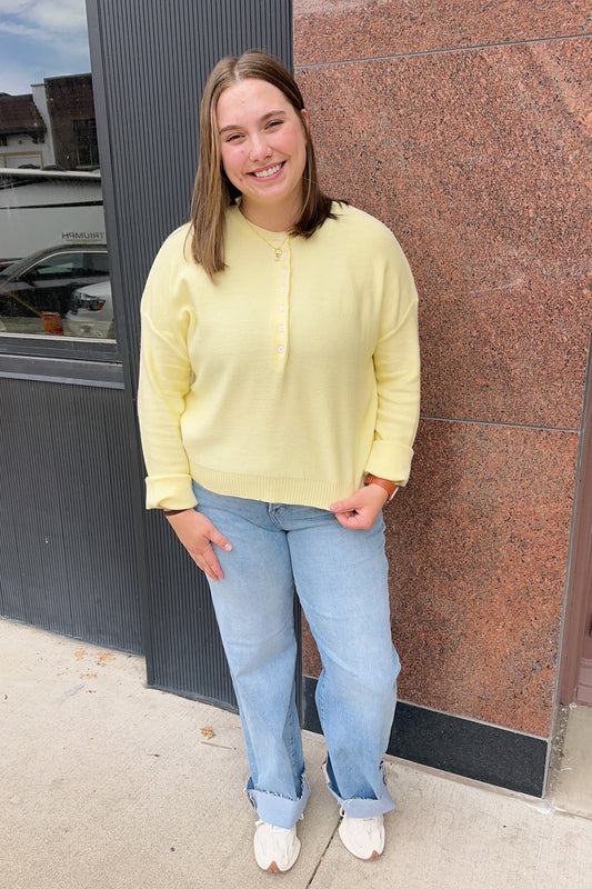Henley Button Up Sweater - Lemon
