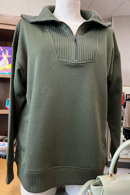 Ribbed Mock Neck Pullover