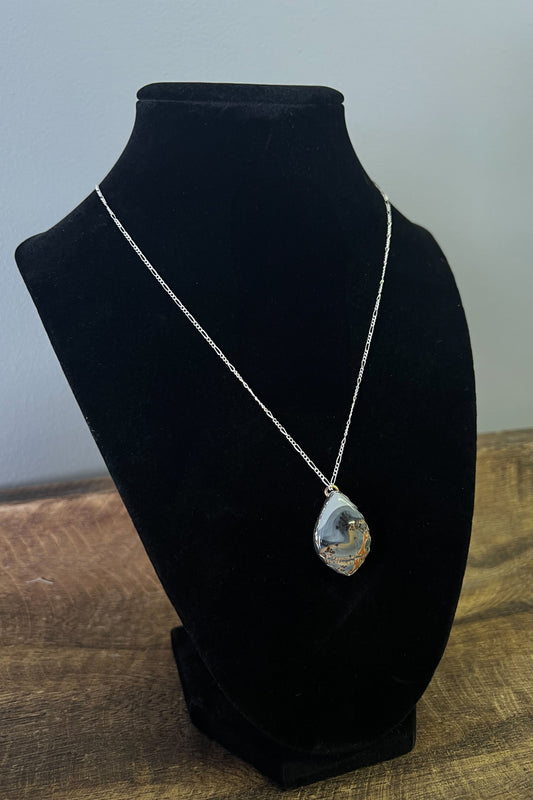 Scenic Maligano Jasper Teardrop Necklace