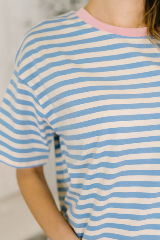 I Think I'm in Love Round Neck Loose Tee in Blue and Pink (Online Exclusive)