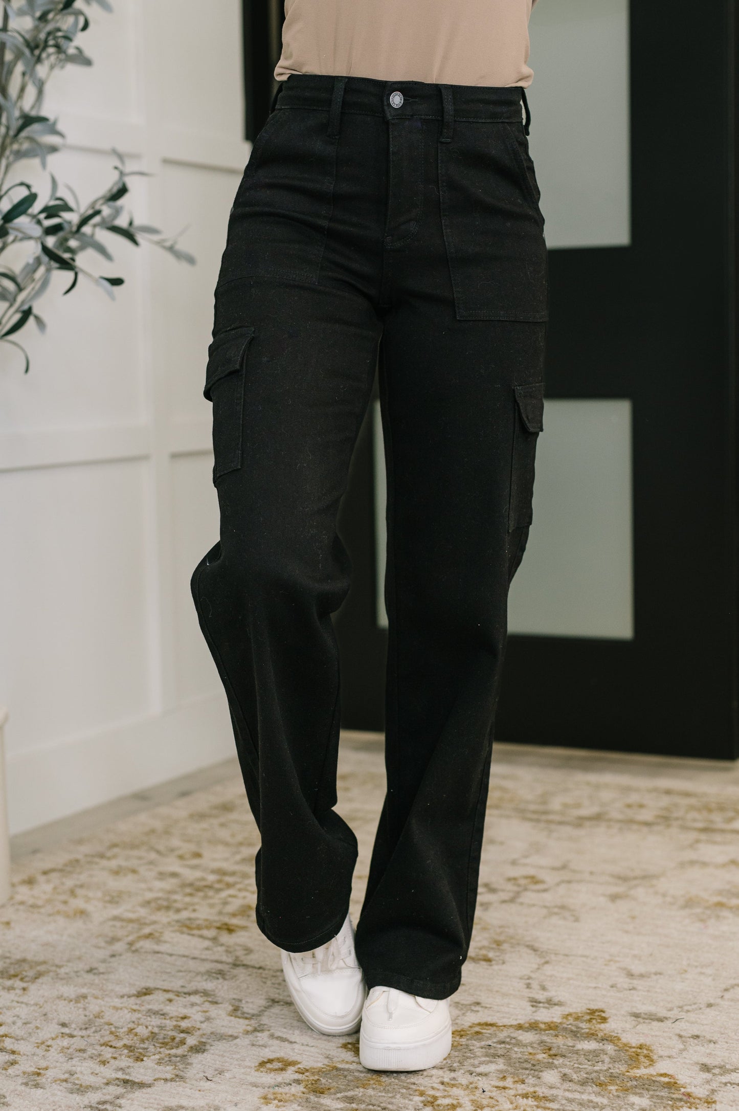 Keira High Waist Cargo Wide in Black (Online Exclusive)