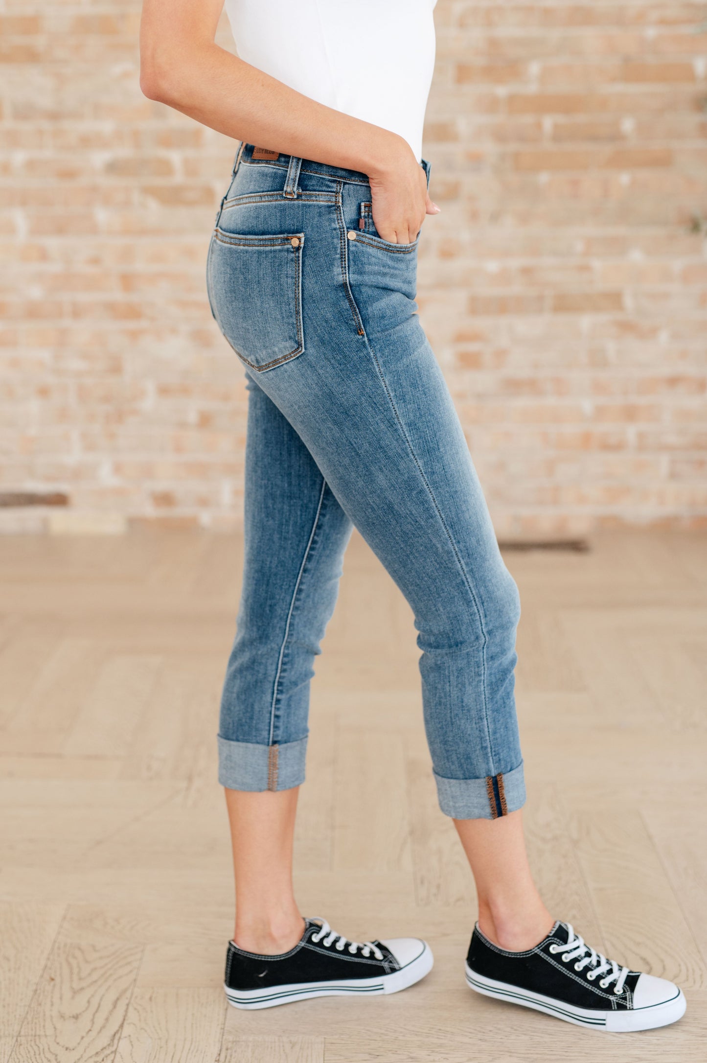Judy Blue Laura Mid Rise Cuffed Skinny Capri Jeans (Online Exclusive)