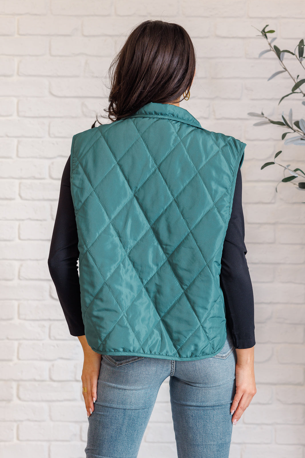 Layering Queen Quilted Puffer Vest in Hunter Green (Online Exclusive)