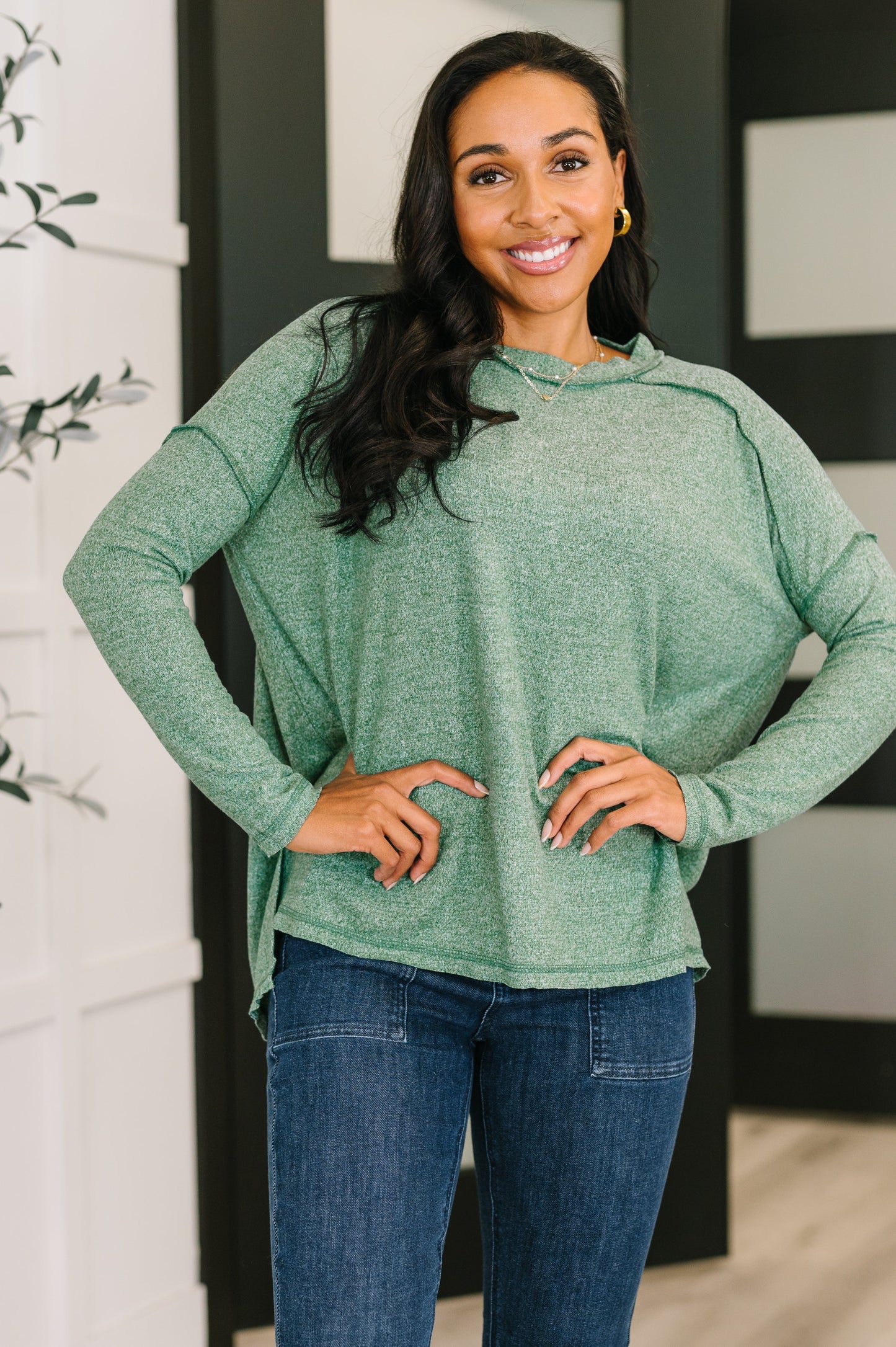 Mellow Mood Heathered Pullover in Dark Green (Online Exclusive)