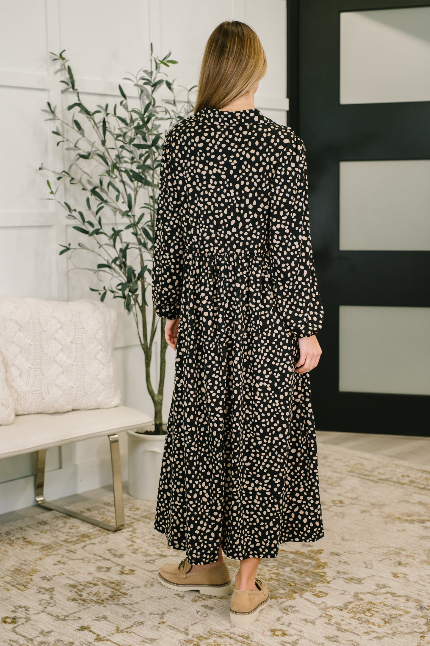 Promotional Proposal Collared Dress in Black and Khaki (Online Exclusive)