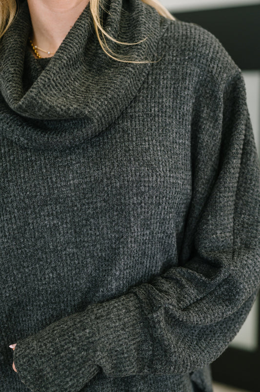 The Wander Lust Set in Black (Online Exclusive)